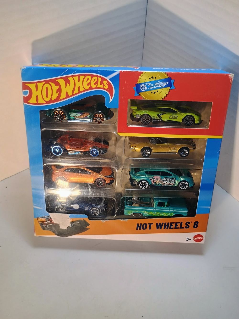 Hot Wheels Assorted Car Set of 8 Gift Pack 1/64 Scale